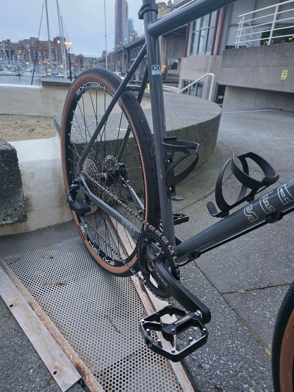 Evercoast Passage EDS Gravel Bicycle