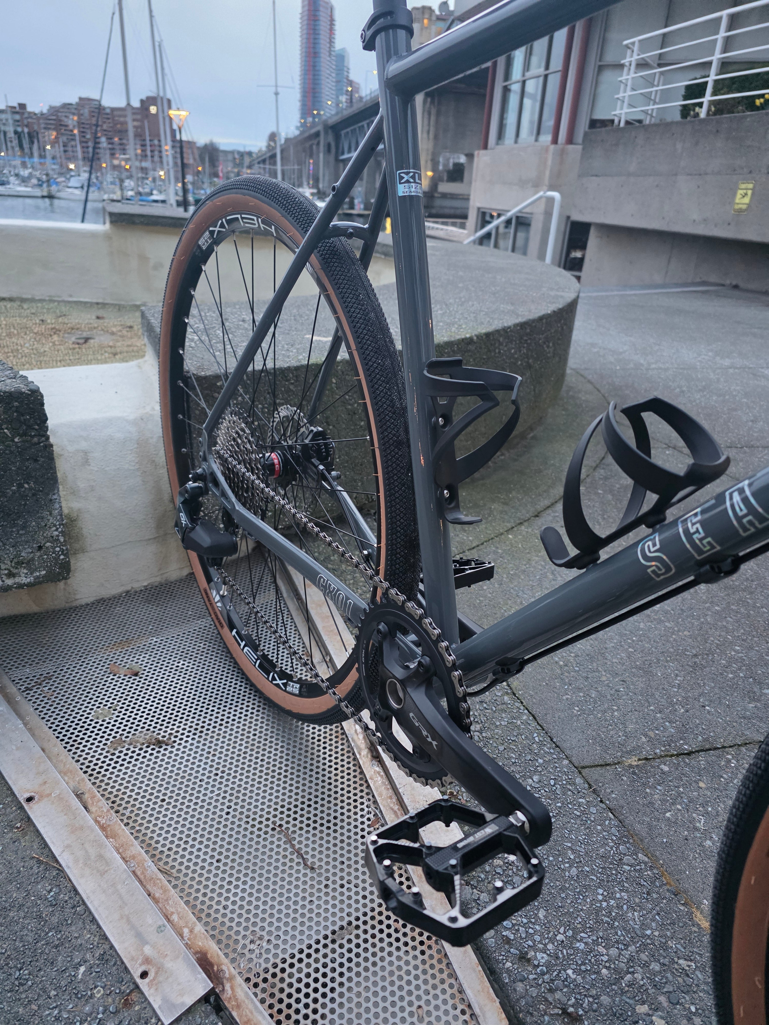 Evercoast Passage EDS Gravel Bicycle