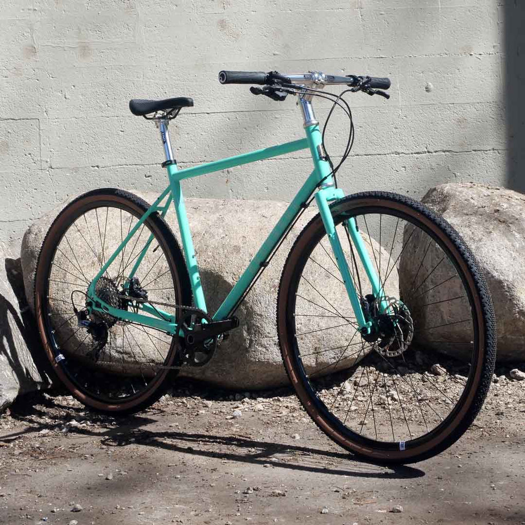 Evercoast Passage GRX Flat Bar Gravel Bicycle